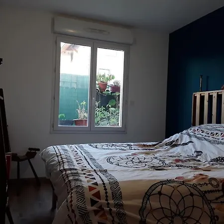 Super 3 With Terrace And Garden Near Metro 5 Apartment *